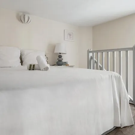 Charming Duplex Near Paris - Welkeys